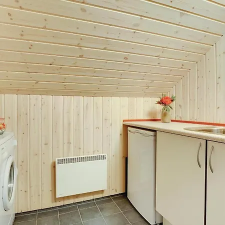 Three-bedroom Holiday In * Blåvand