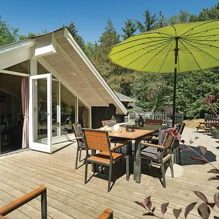Vakantiehuis Three-bedroom Holiday In Blåvand