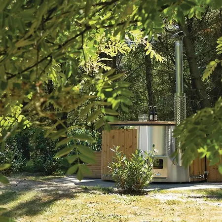 Three-bedroom Holiday In Holiday home *